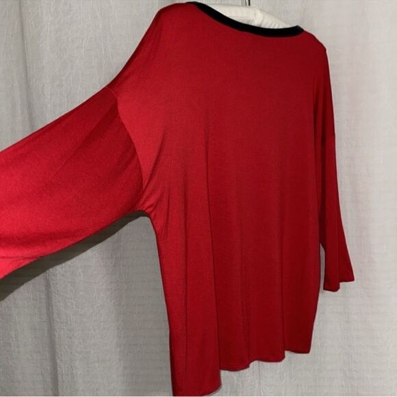 cable & gauge L Red Black Faux Leather Trim Crew Lightweight Quarter Sleeve Top - Picture 8 of 14